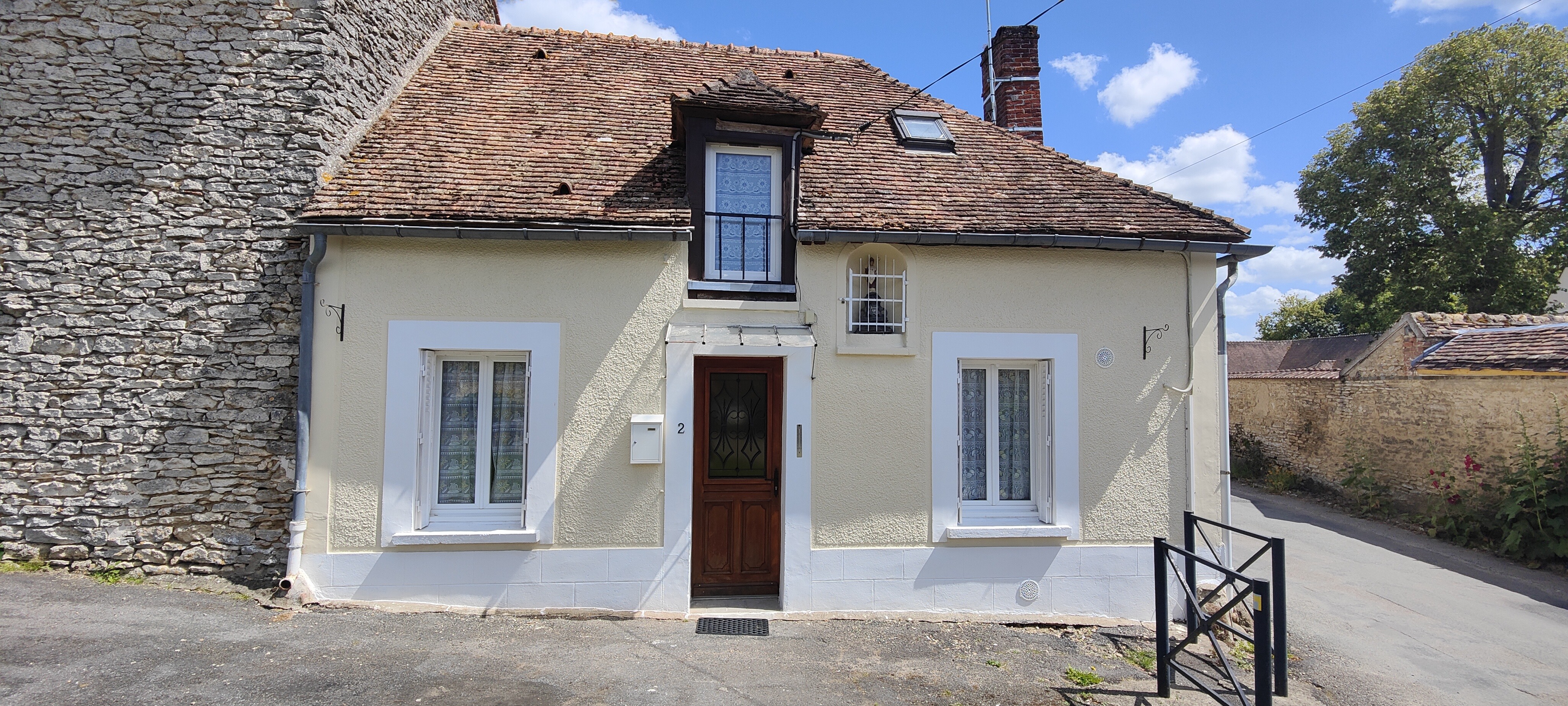 façade maison ton pierre